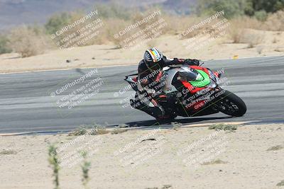 media/Sep-20-2025-Race Pace (Sat) [[d4e1b33f4d]]/Non Verified/Turn 10 Inside (1110am)/